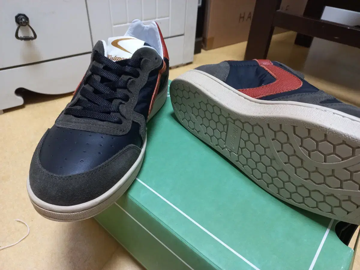 thumbnail-6